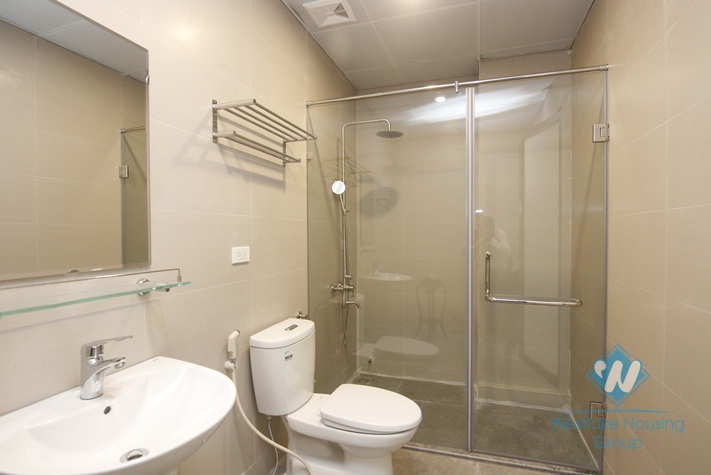 Nice and clean house for rent in Ngoc Thuy, Long Bien district, Ha Noi